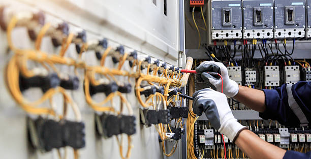 Professional Electrician technician working in Western Lake, TX
